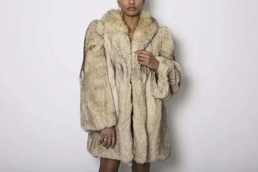 Furs - Lux Vintage Wholesale - Italian Vintage clothing