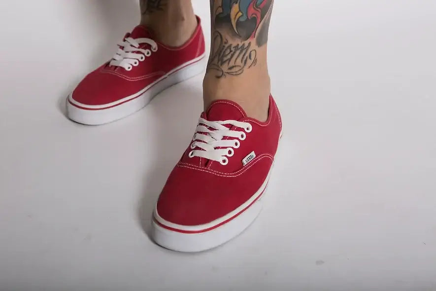 Sneakers - Lux Vintage Wholesale - Italian Vintage clothing