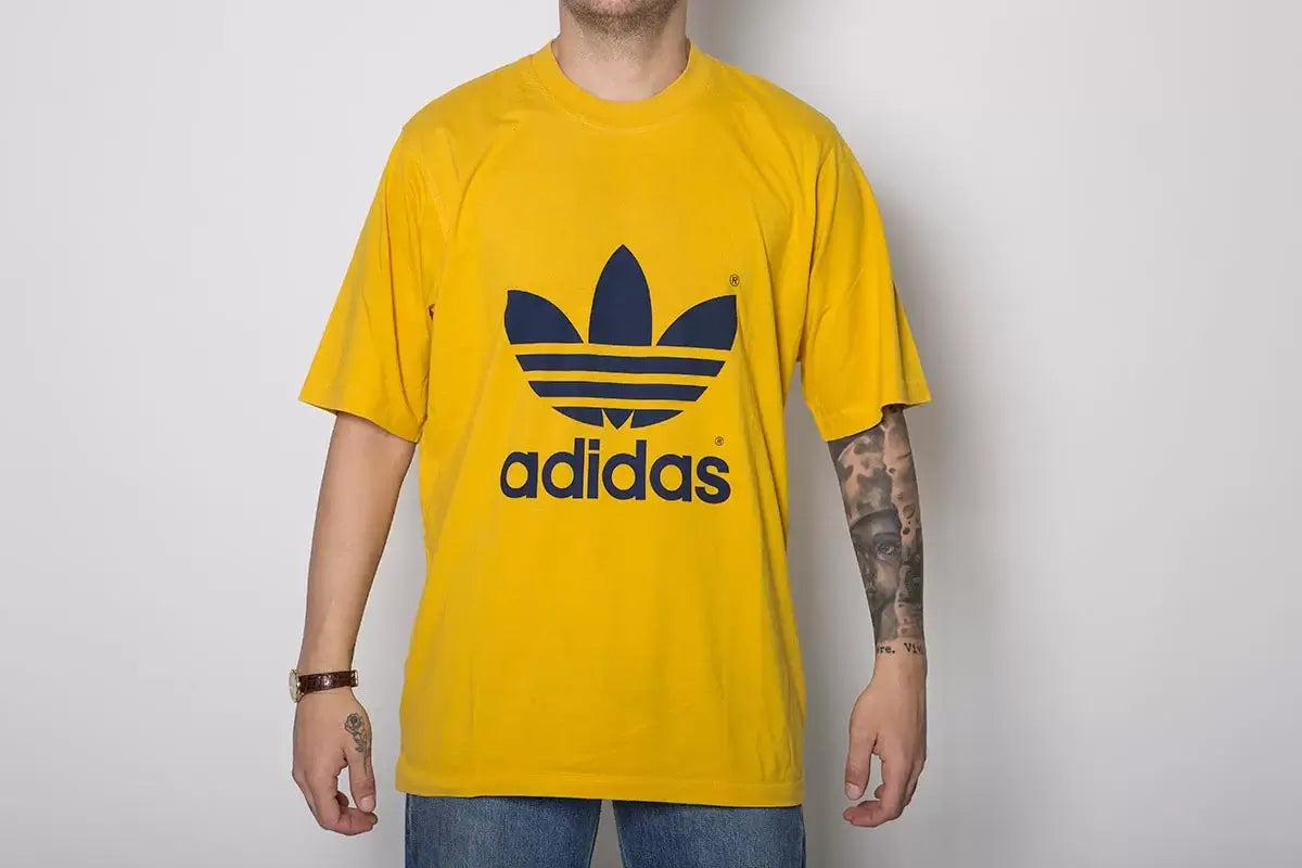 Branded T-shirts - Lux Vintage Wholesale - Italian Vintage clothing