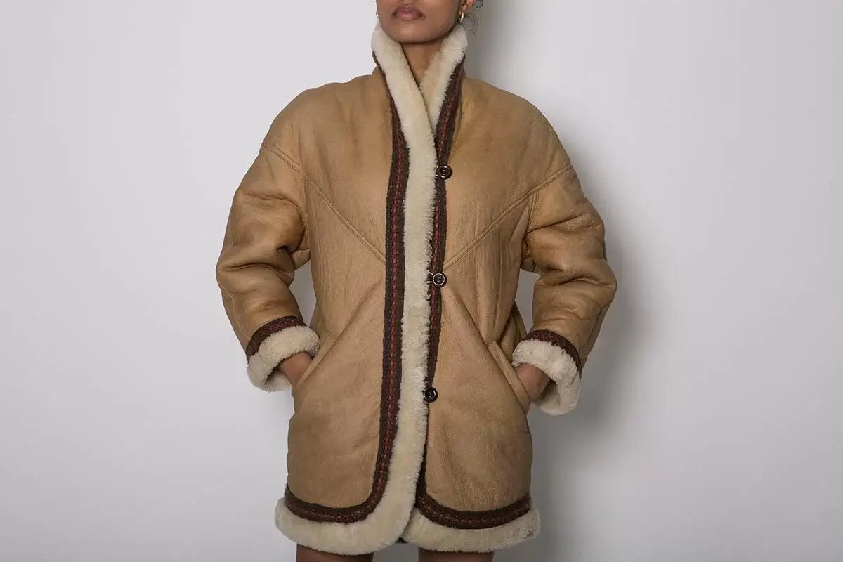 Shearling jackets - Lux Vintage Wholesale - Italian Vintage clothing