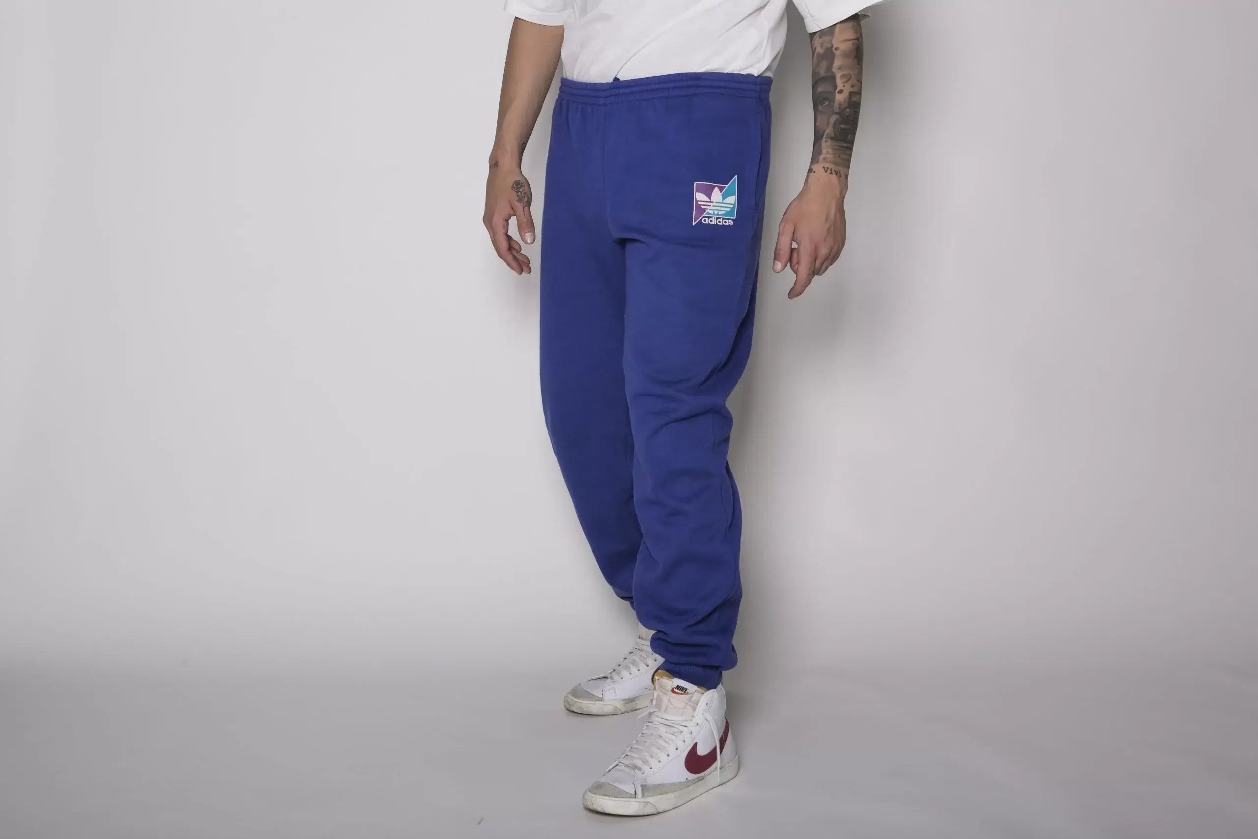 Branded joggers - Lux Vintage Wholesale - Italian Vintage clothing