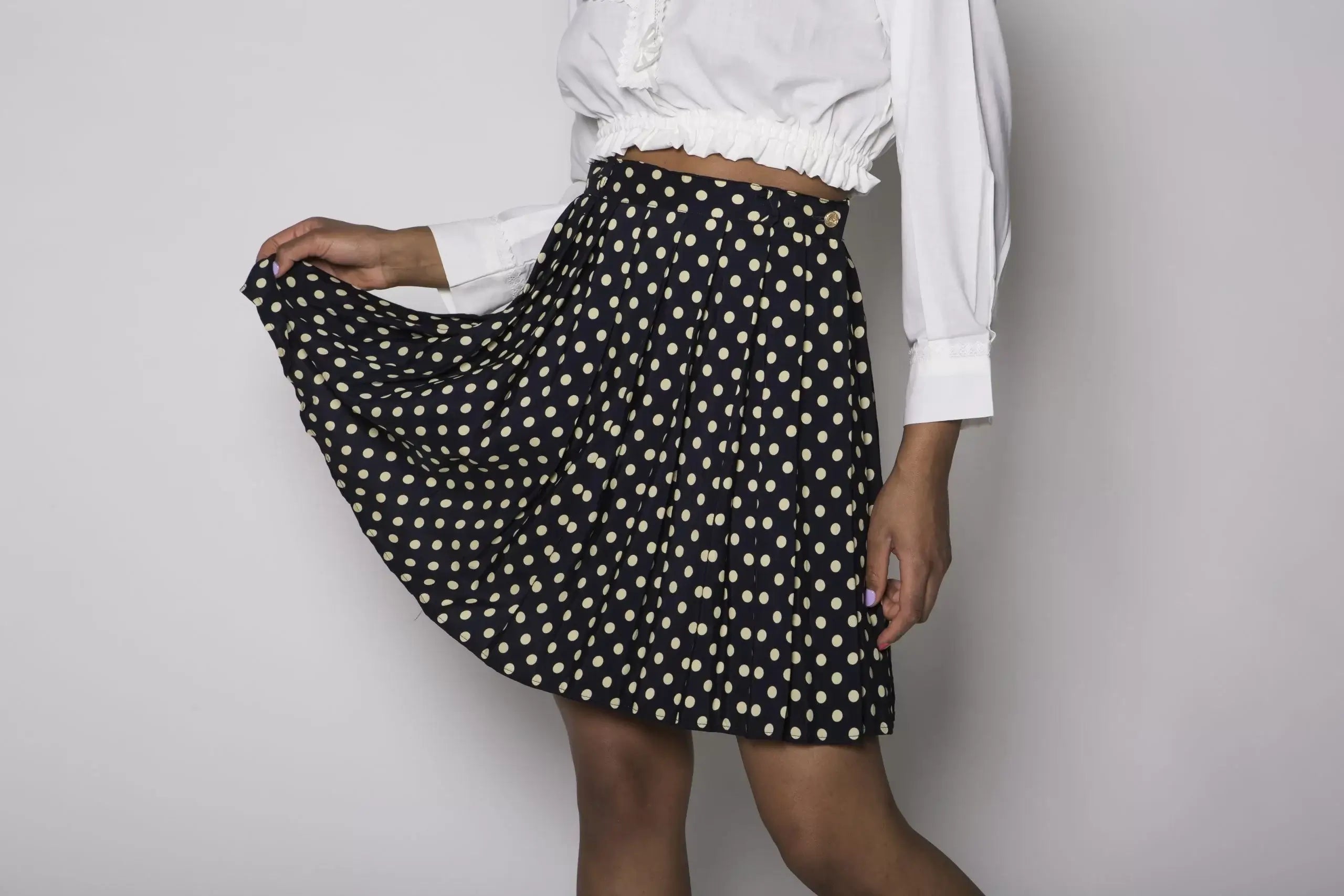 Short summer skirts - Lux Vintage Wholesale - Italian Vintage clothing
